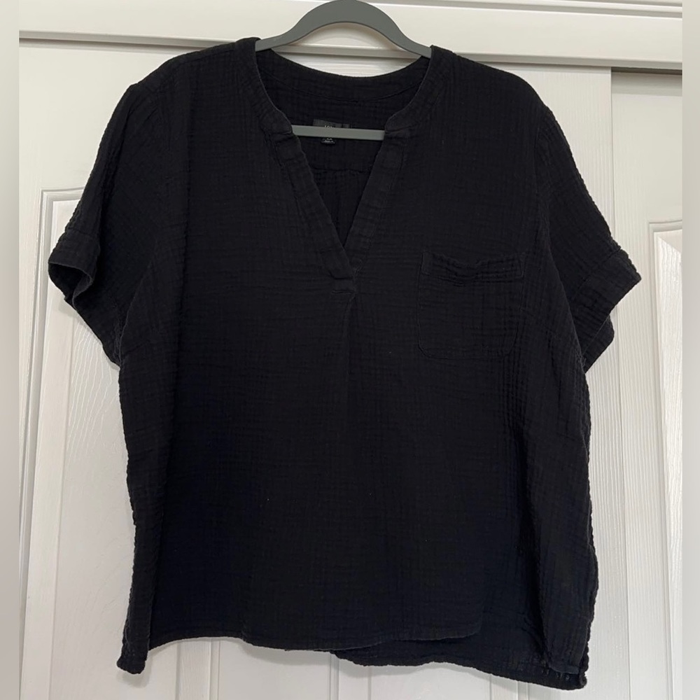 NWOT J. Crew V-neck soft gauze popover- Black